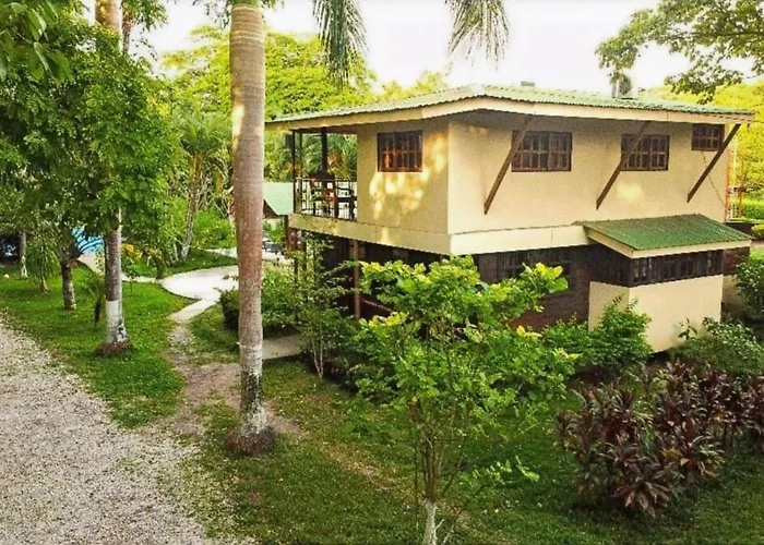 Exlplore Paradise Linda Vista Apartment Liberia